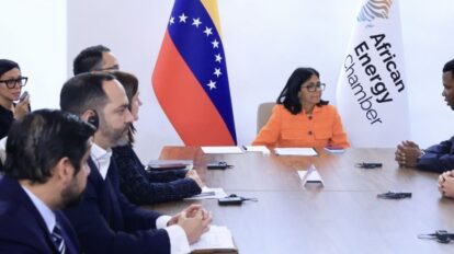 Presidenta Rodríguez evalúa alianzas de inversión en hidrocarburos con Cámara Africana de Energía