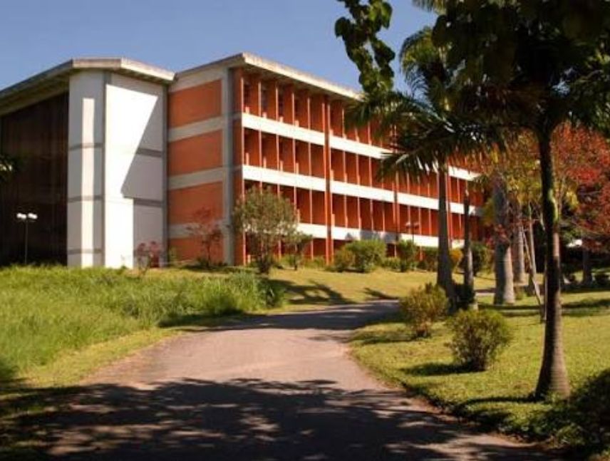Hallan osamenta humana en terrenos de la ULA en Mérida