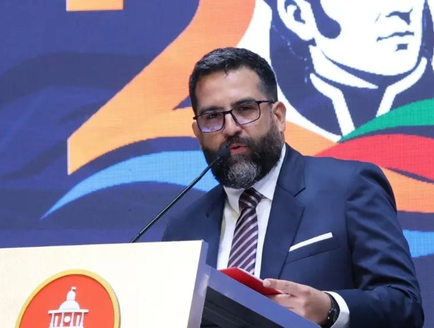 Alejandro López Rodríguez como nuevo ministro para la Cultura.