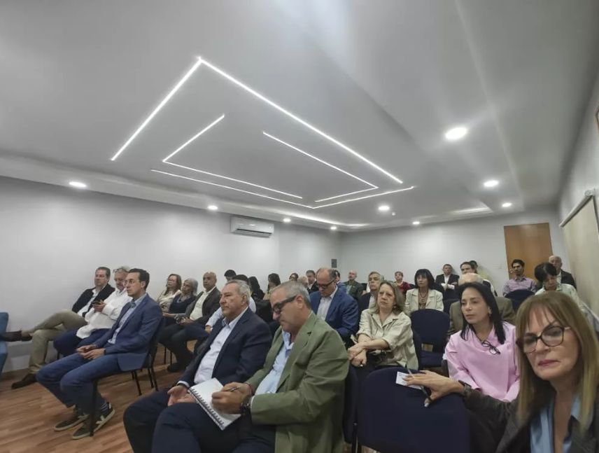 Gremios industriales y de la construcción proponen "Ley Ómnibus" para acelerar la reconstrucción tras los sismos