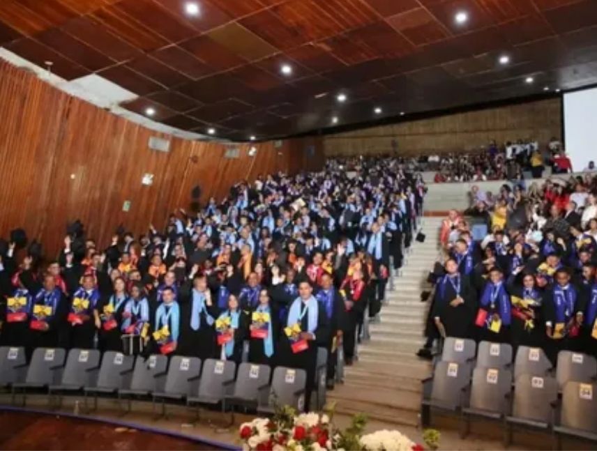 UNES Puerto Ordaz egresó a 196 profesionales de la seguridad