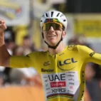 Tadej Pogacar se retira de la Vuelta a España