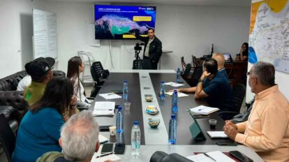 La Guaira discute variables ambientales de su plan maestro