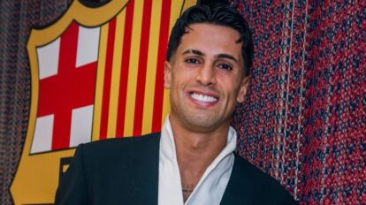 El Barca hace oficial el fichaje de Cancelo hasta 2029