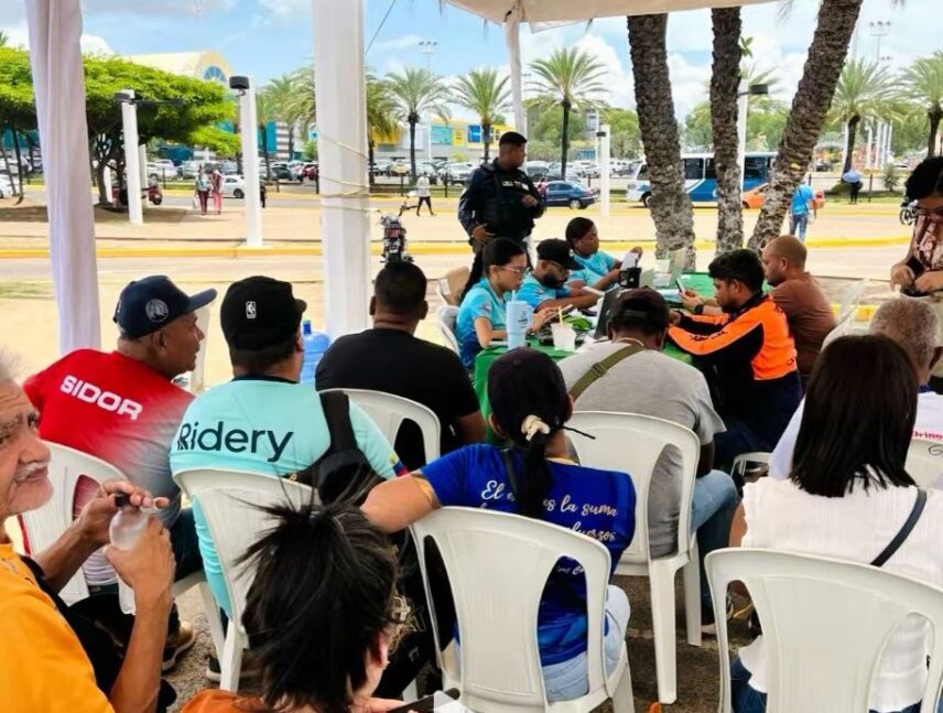 Tributos Caroní activa jornada de patente vehicular