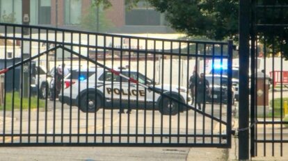 Arrestado joven de 19 años tras tiroteo en Universidad Estatal de Virginia