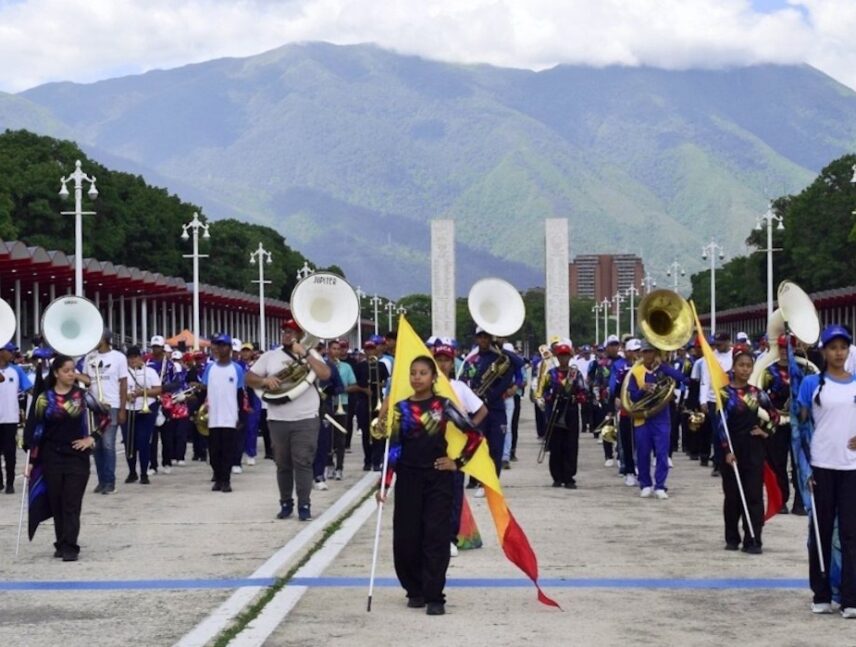 Bandas de marcha venezolanas buscan lograr récord Guinness