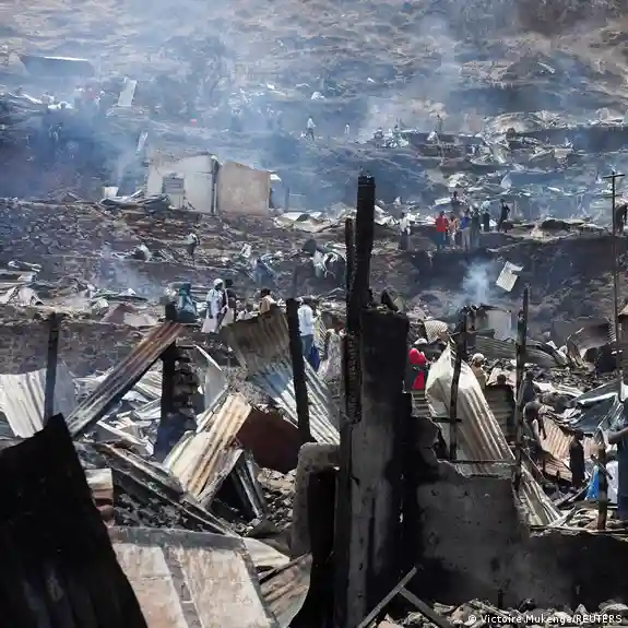 Al menos 26 niños mueren en un incendio en RD Congo