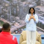 Delcy Rodríguez denuncia sabotaje al SEN en protesta por acuerdos petroleros