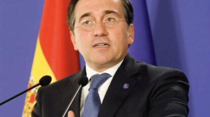 Pedro Sánchez y Delcy Rodríguez