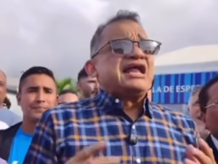 Douglas Rodríguez regresa a Venezuela