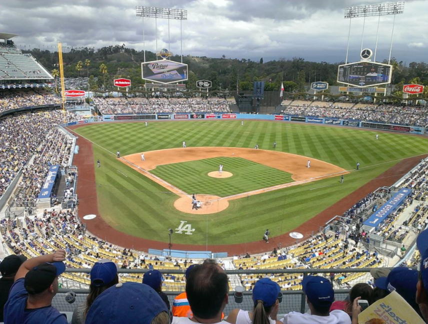 MLB registró aumento de asistencia a los parques