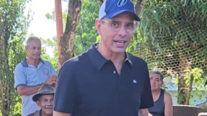 Capriles reacciona a los memes sobre la “Operación Manguangua”