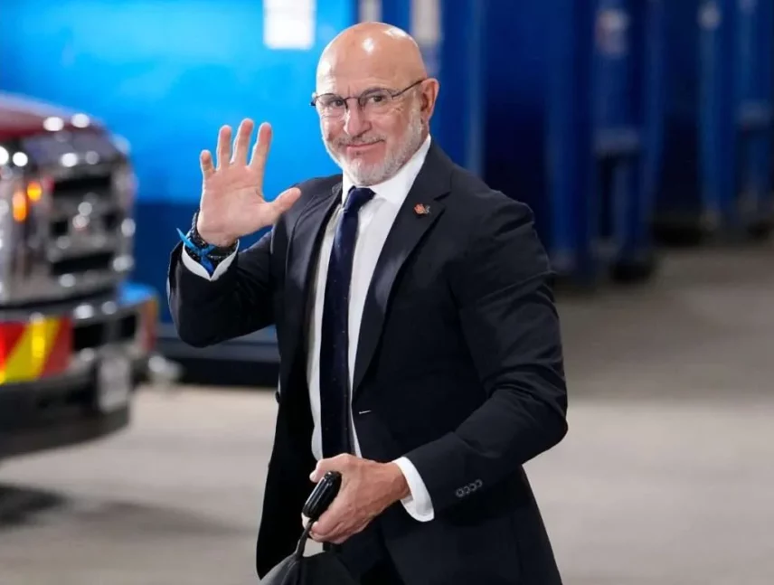 Luis De la Fuente piensa en sede para final del Mundial 2030