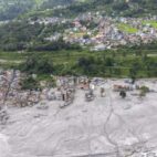 Aumenta a 1.287 la cifra de muertos por riada en Nepal