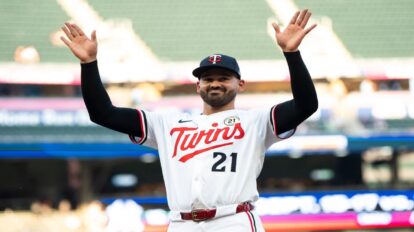 Venezolano Pablo López nominado al premio Roberto Clemente 2026