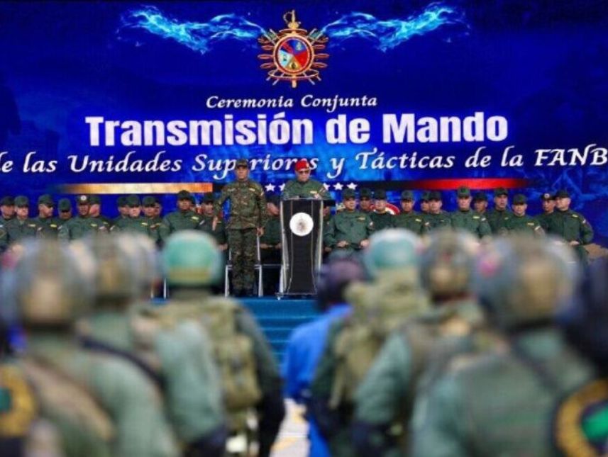 Mujeres asumen por primera vez mayoría de comandos de la Fanb
