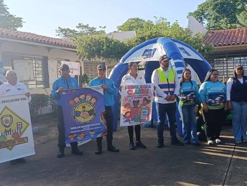 Cmdnna realiza despliegue en instituciones educativas en Angostura del Orinoco