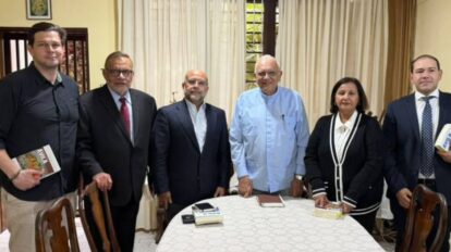 Delegación de la AN 2015 se reúne con el cardenal Baltazar Porras