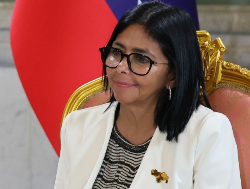 La presidenta encargada Delcy Rodríguez, aseguró que Venezuela tendrá un proceso electoral "cuando corresponda".