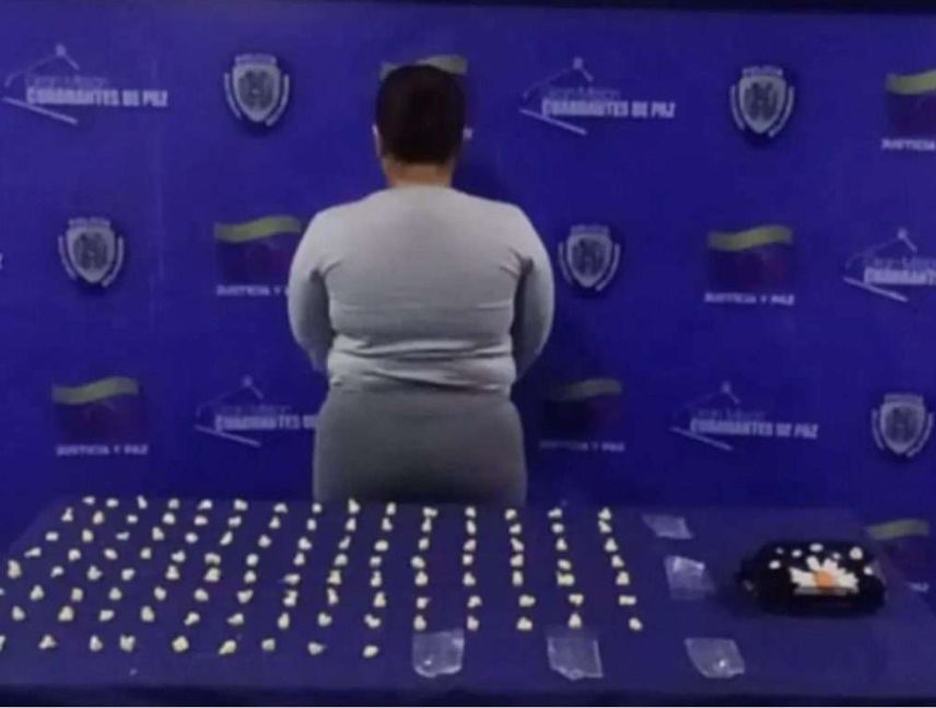 PNB capturó a una mujer con 122 teticas de crack