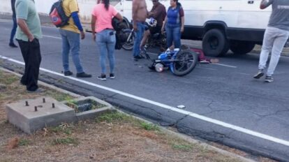 Choque entre buseta y moto deja una lesionada en Ciudad Bolívar