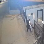 Cámara de seguridad registra asalto a un joven en Paratepuy