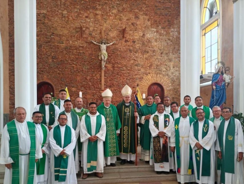 El nuncio apostólico inició su visita pastoral a Ciudad Bolívar
