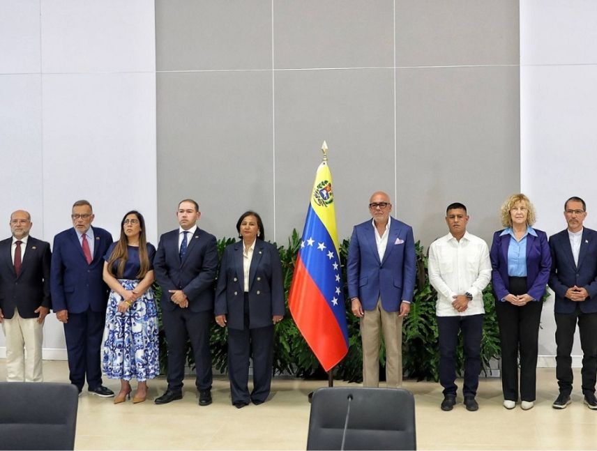 Diálogo entre Gobierno y oposición se reanuda este jueves