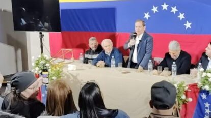 Guanipa se reúne con venezolanos en México