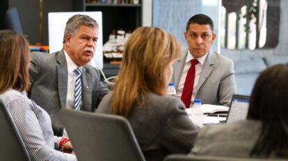 Banca pública y privada evalúan avances del Plan Venezuela Renace