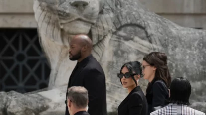 Tribunal de París indemniza a Kim Kardashian con 1 euro