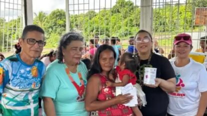 Hormiguitas Guayanesas recolecta donaciones útiles escolares