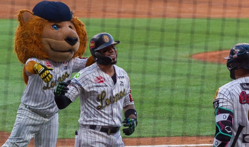 Leones del Caracas y Caribes de Anzoátegui inician sus entrenamientos