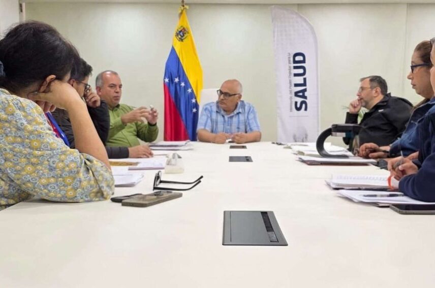 Avanzan en el seguimiento digital de insumos médicos en el país