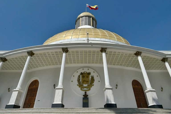 Proponen ley para indemnización de los habitantes de La Guaira
