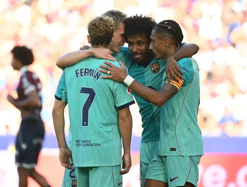 Doblete de Lamine en victoria 4-2 del Barca