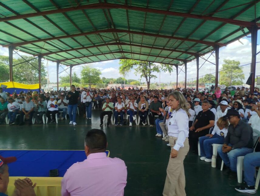 AD Bolívar llama a elecciones