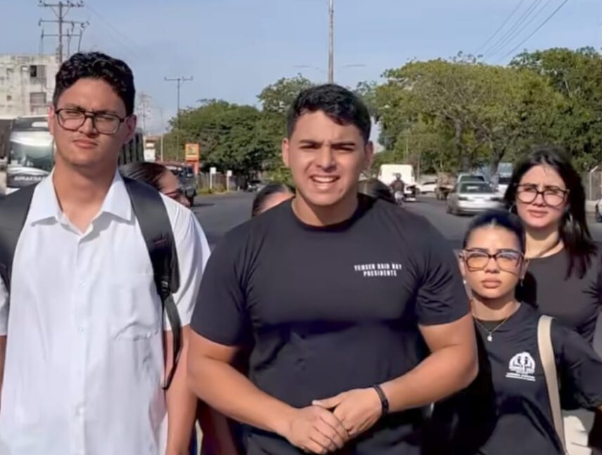 Estudiantes de la UDO exigen mejoras para la casa de estudios.