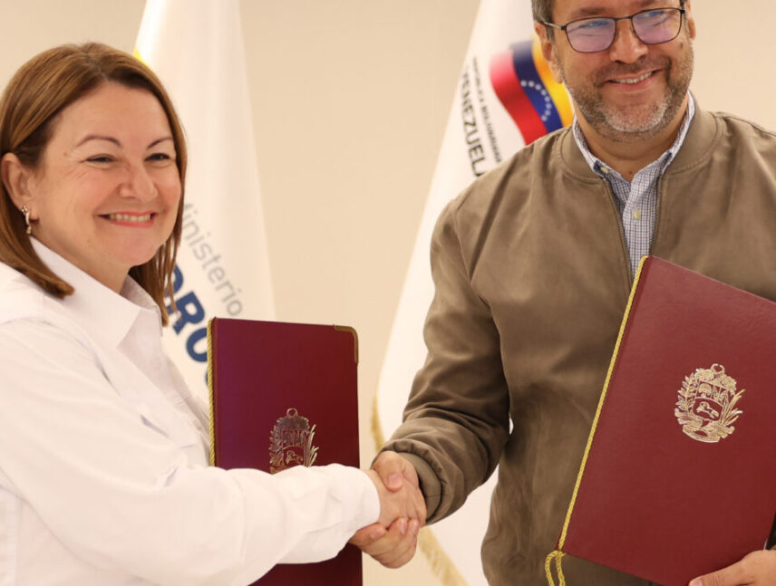 Mincyt firma convenio