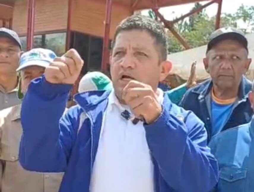 Apuneg exige salarios y pensiones dignas para los docentes universitarios