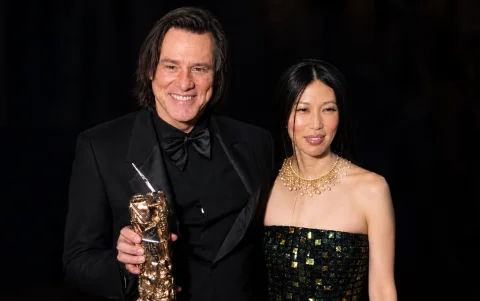 Jim Carrey se casa en secreto con su novia