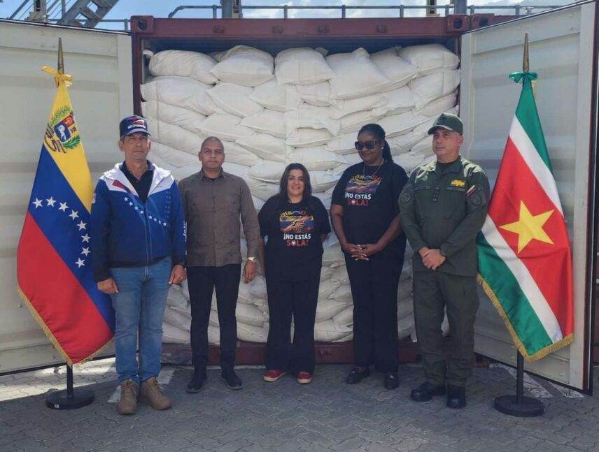 Venezuela recibe más de 55 toneladas de ayuda humanitaria de Suriname