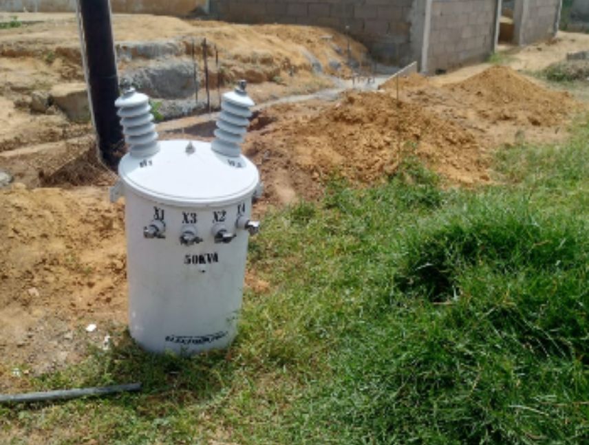 Vecinos del sector 1 de Villa Upata denuncian 16 días sin electricidad
