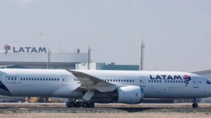 Avión de LATAM operará vuelos directos entre Santiago de Chile y Caracas desde enero de 2027