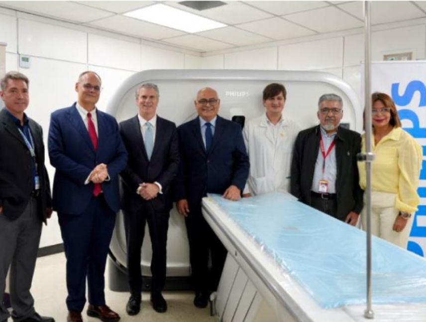 Nuevos equipos médicos de Philips y Meditron instalados en el Hospital Vargas de Caracas