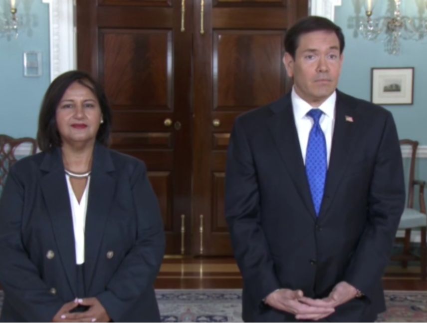 Marco Rubio y Dinorah Figuera durante una reunión en Washington sobre la transición democrática en Venezuela.