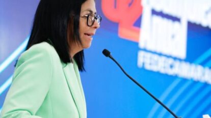 Delcy Rodríguez durante su intervención sobre el financiamiento previsto para Venezuela en los próximos dos años.