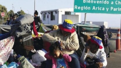 Vuelo de deportación de extranjeros expulsados de Chile hacia Bolivia, Ecuador y Colombia en 2026.