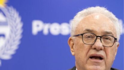 Mario Lubetkin, canciller de Uruguay, durante declaraciones sobre las relaciones diplomáticas con Venezuela.